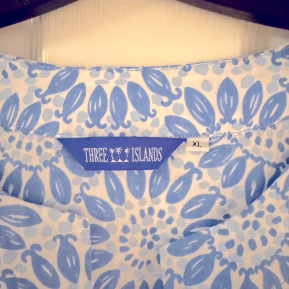 Blue Floral Patterned Dress - Picture 2 of 2